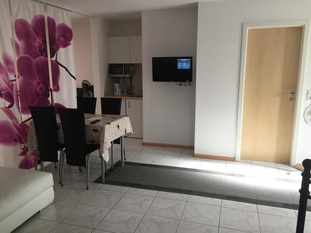 A & J Ferienwohnung Hirsch Rust Zewnętrze zdjęcie
